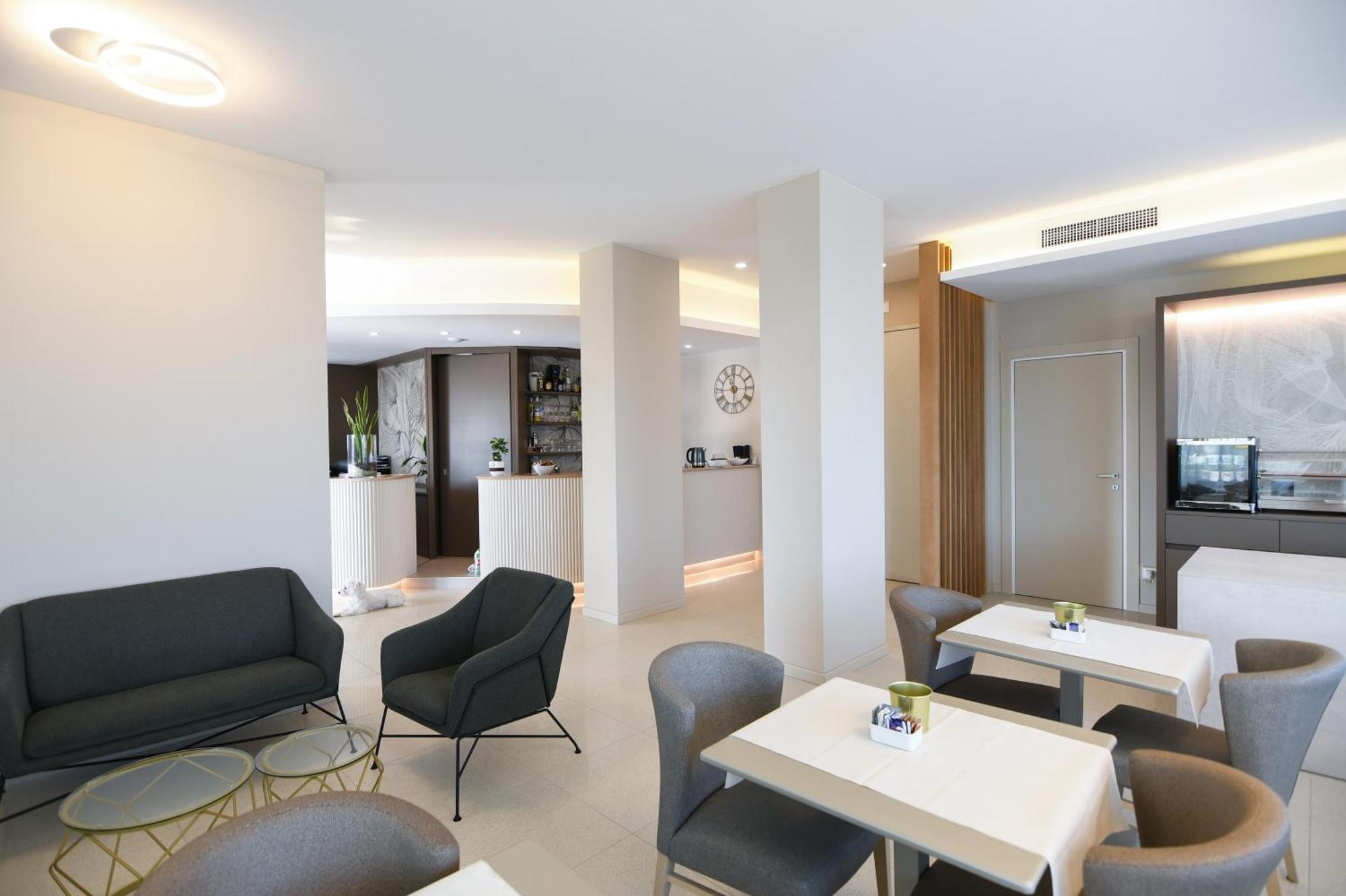 Albergo Grappolo D'Oro Montebelluna Zewnętrze zdjęcie