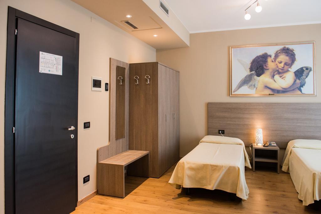 Albergo Grappolo D'Oro Montebelluna Zewnętrze zdjęcie