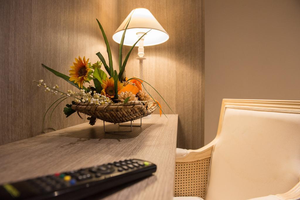 Albergo Grappolo D'Oro Montebelluna Zewnętrze zdjęcie