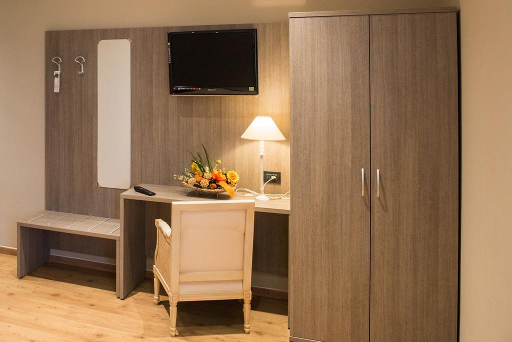 Albergo Grappolo D'Oro Montebelluna Zewnętrze zdjęcie