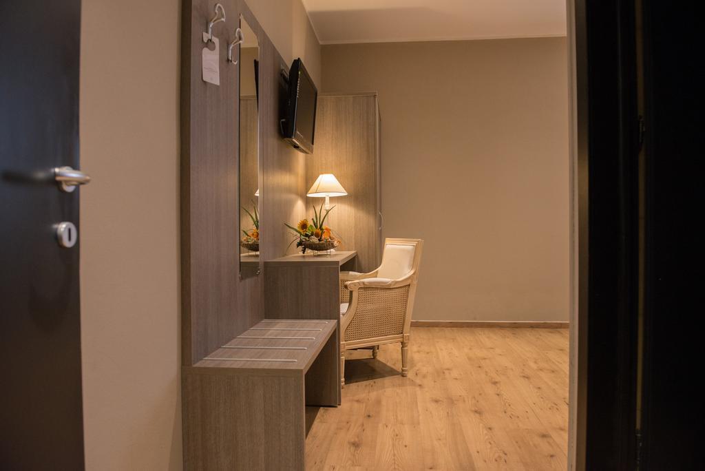 Albergo Grappolo D'Oro Montebelluna Zewnętrze zdjęcie