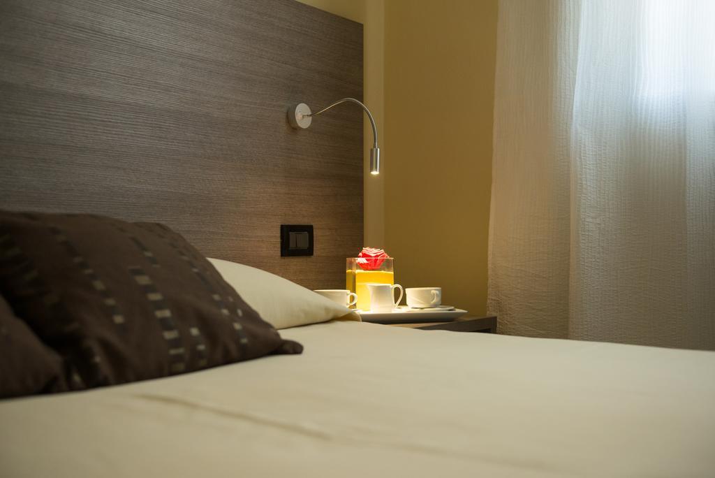 Albergo Grappolo D'Oro Montebelluna Zewnętrze zdjęcie