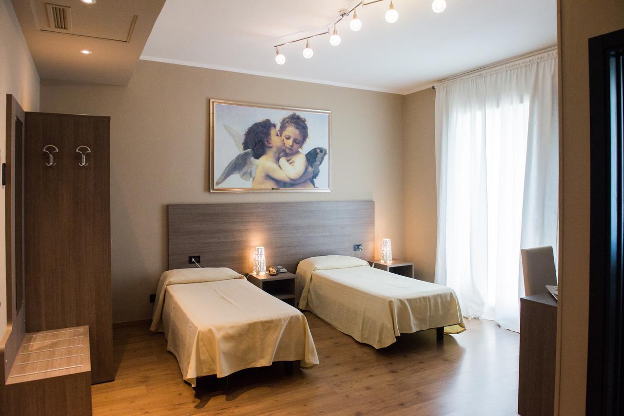 Albergo Grappolo D'Oro Montebelluna Zewnętrze zdjęcie